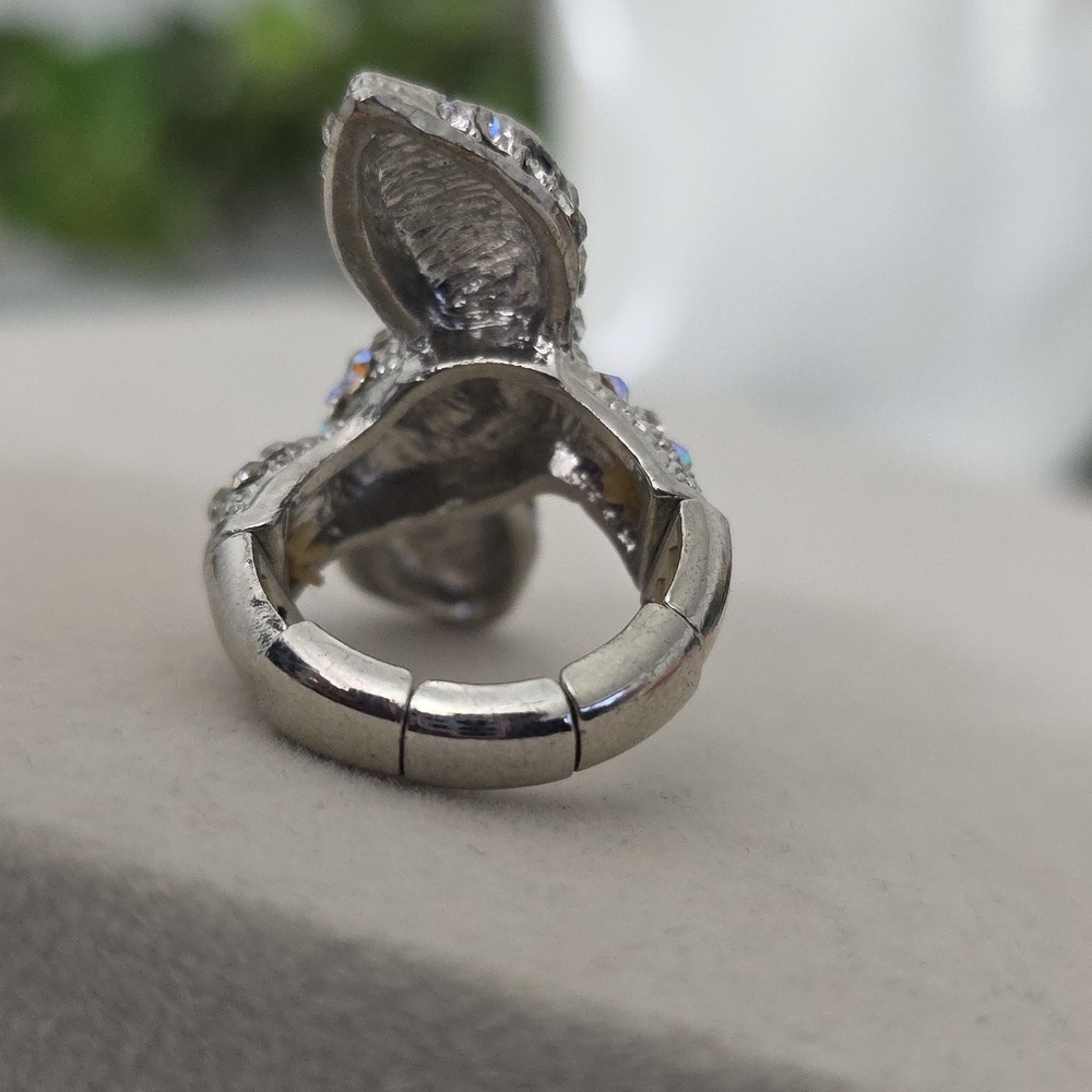 Statement Rhinestone Snake Stretch Ring - Picture 9 of 9